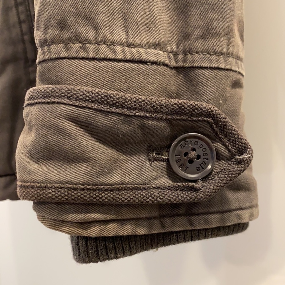 Winter jacket - Picture 4 of 4